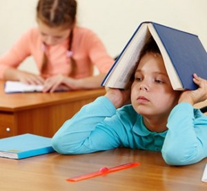 Kanak-kanak yang tidak minat atau fokus kepada pembelajaran perlukan pertolongan 